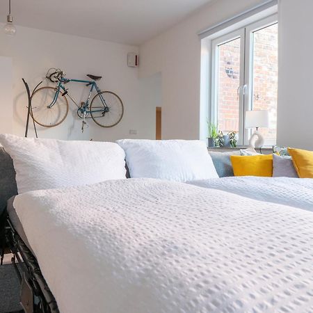 Luxurioeses Apartment, 10Min Innenstadt, Parkplatz Ерфурт Екстер'єр фото