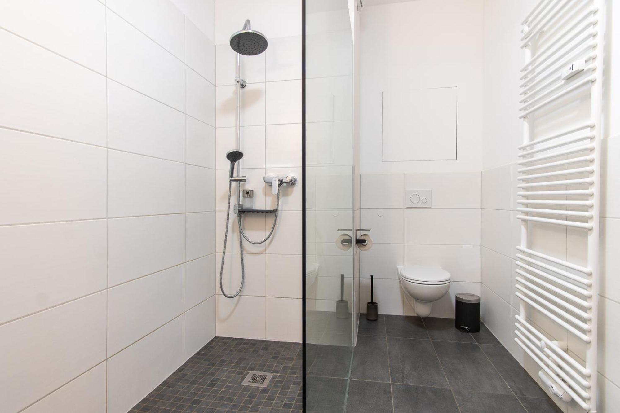 Luxurioeses Apartment, 10Min Innenstadt, Parkplatz Ерфурт Екстер'єр фото